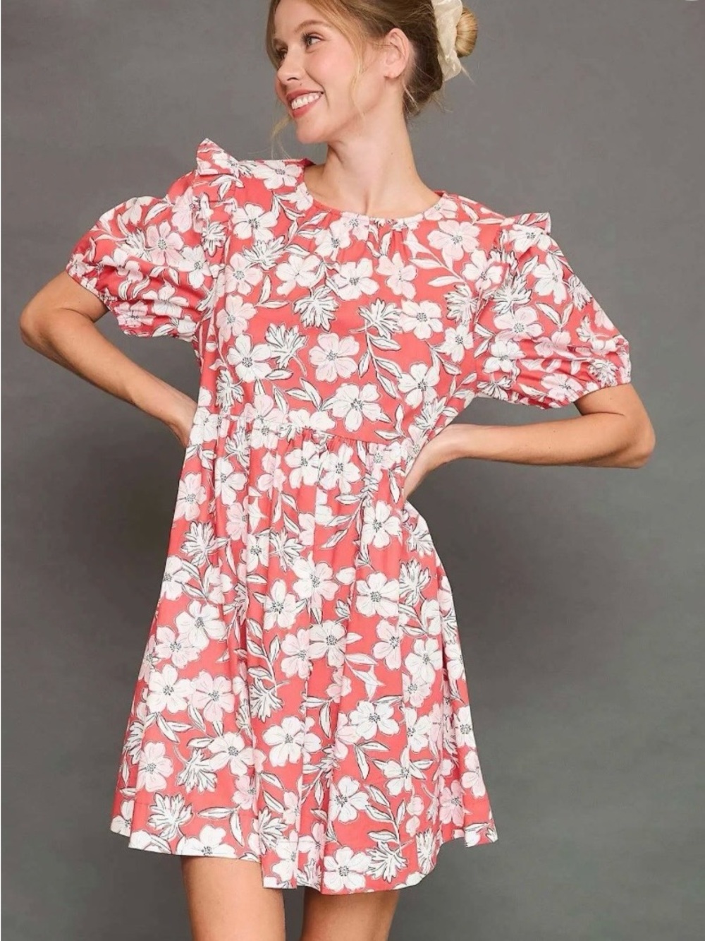 Umgee Floral Print Mini Dress with Back Ribbon Detail Coral White Woman's S NWT